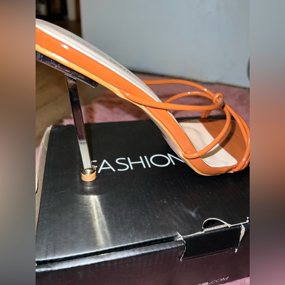 Sandals heels 🤎 - Picture 3 of 4
